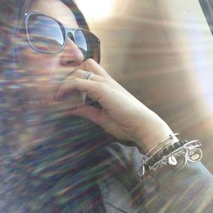 Meet your Posher, Rachel